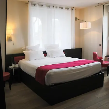 Logis Saint Guirec Et De La 2* Перро-Гирк